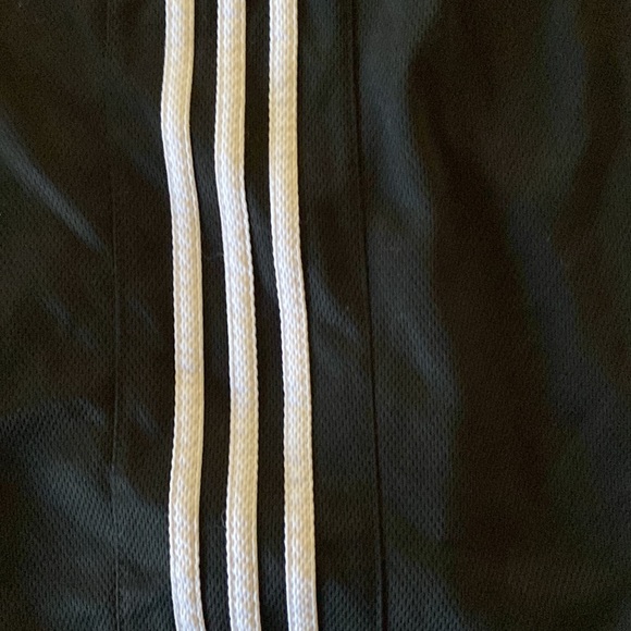 Adidas Track Pants Style Capri’s In Classic Black And Three Stripes Size… - Picture 7 of 7